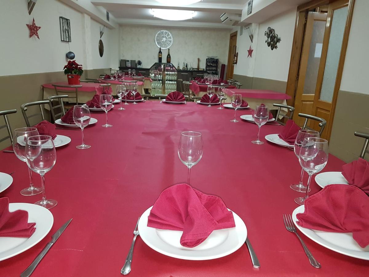 Hostal El Busto Teruel Eksteriør billede