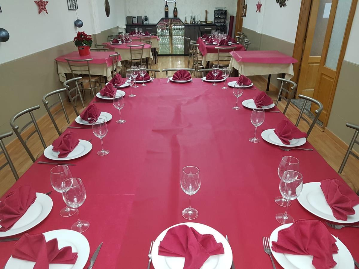 Hostal El Busto Teruel Eksteriør billede