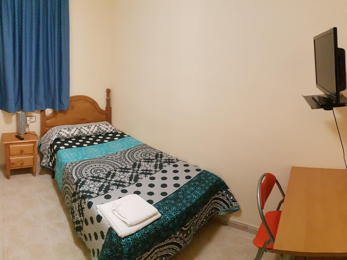 Hostal El Busto Teruel Eksteriør billede